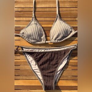 MEDIUM NWT Cupshe Cream and Brown Strip Swim Bikini Set